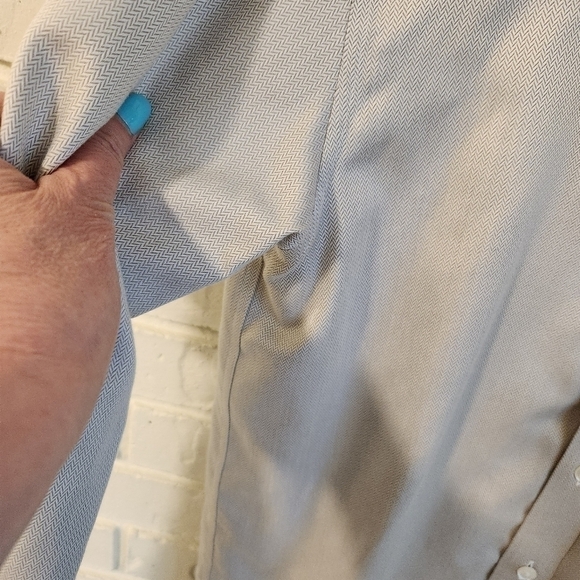 Boys L/S Button Down Shirt - Picture 4 of 10